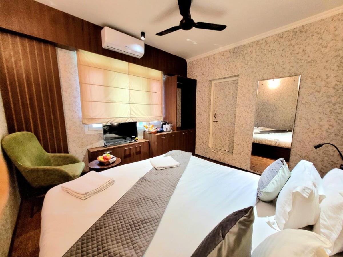 Hotel Green Rooms, Vintage Luxury Near Dal Lake Σριναγκάρ Εξωτερικό φωτογραφία