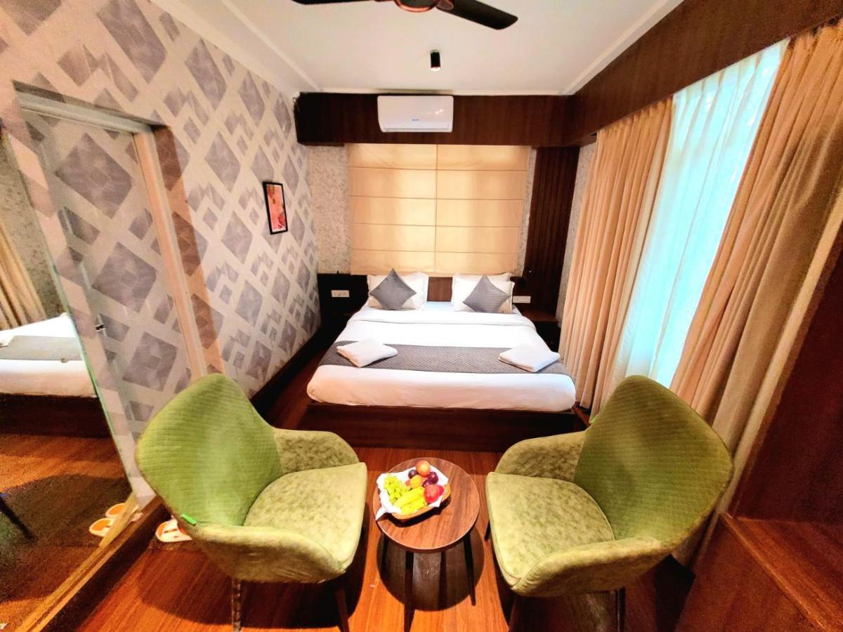 Hotel Green Rooms, Vintage Luxury Near Dal Lake Σριναγκάρ Εξωτερικό φωτογραφία