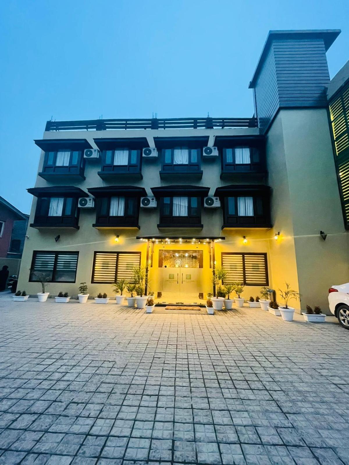 Hotel Green Rooms, Vintage Luxury Near Dal Lake Σριναγκάρ Εξωτερικό φωτογραφία
