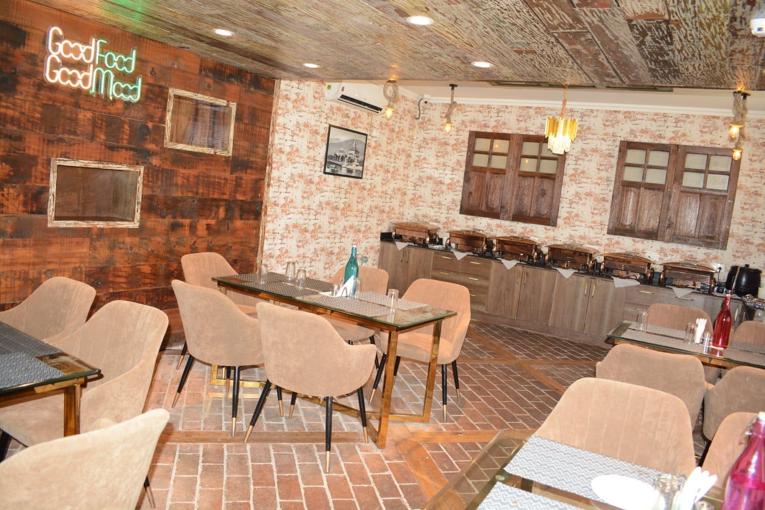 Hotel Green Rooms, Vintage Luxury Near Dal Lake Σριναγκάρ Εξωτερικό φωτογραφία