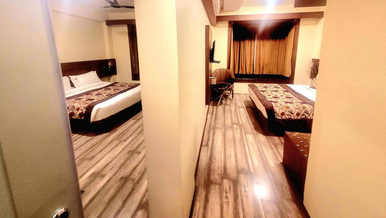 Hotel Green Rooms, Vintage Luxury Near Dal Lake Σριναγκάρ Εξωτερικό φωτογραφία