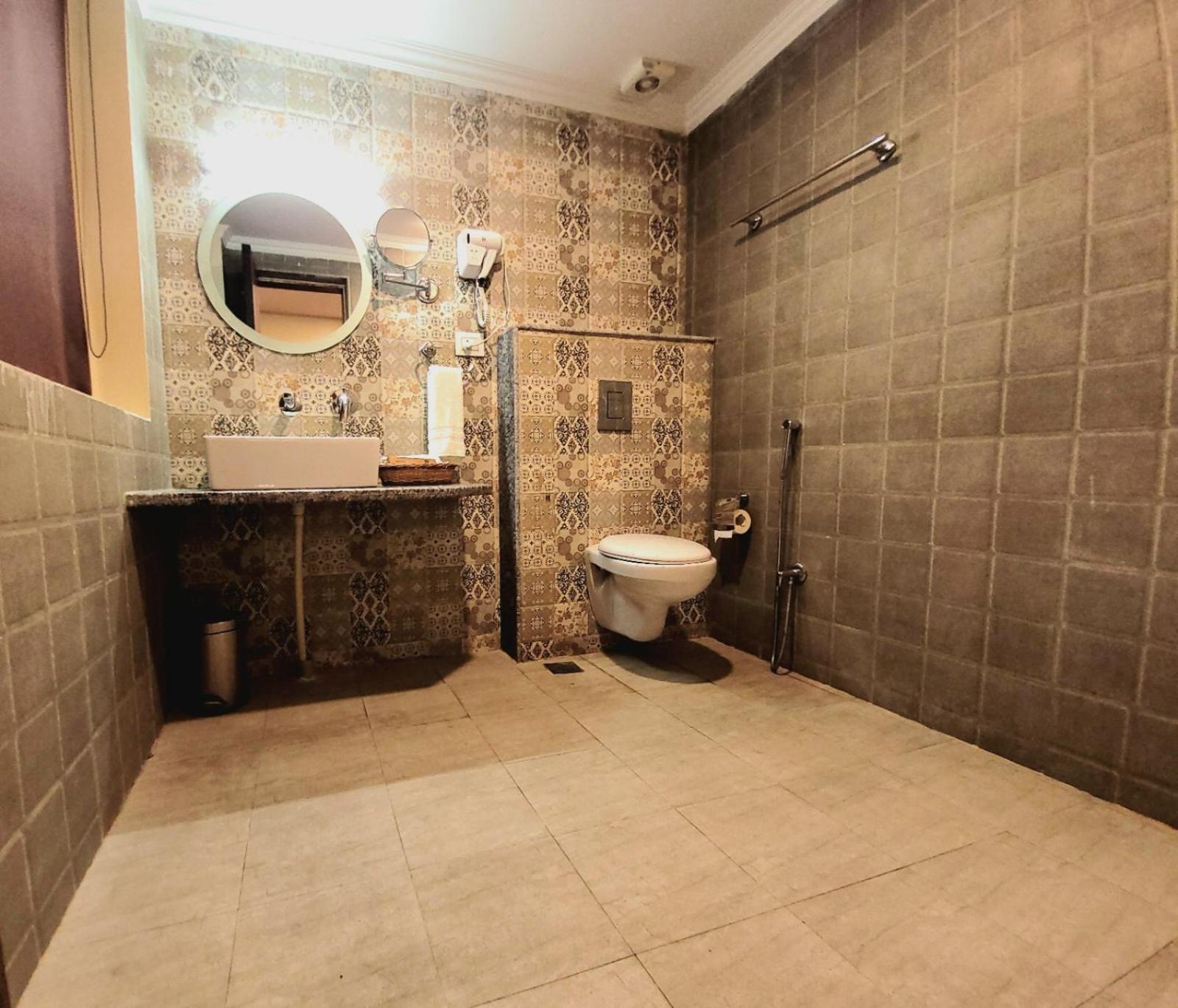 Hotel Green Rooms, Vintage Luxury Near Dal Lake Σριναγκάρ Εξωτερικό φωτογραφία